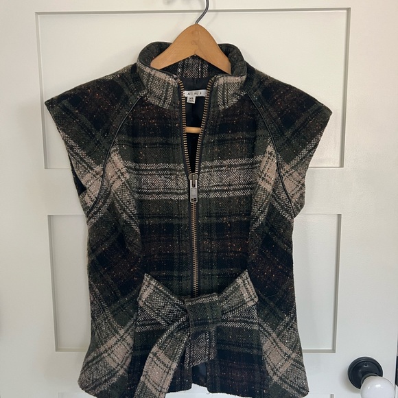 CAbi Multicolor Zip-Up Vest - Picture 5 of 6